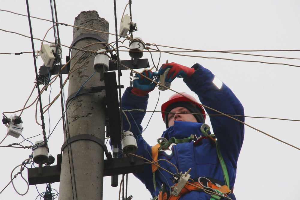 -увеличение мощности
-подключение к электросетям.
-проектирование и строительство
- электромонтажные работы
-оформление/переоформление документов